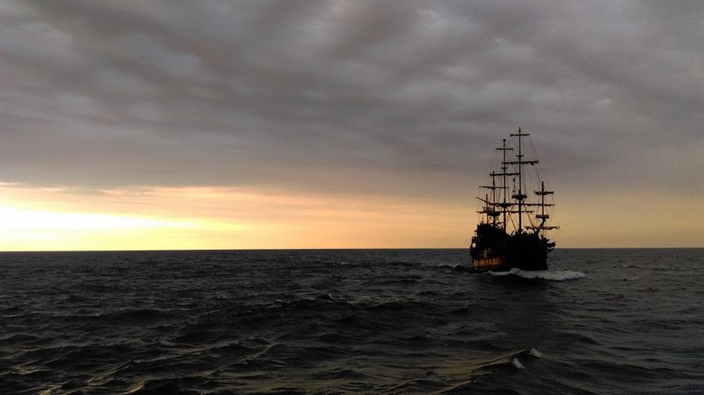 Columbus Ustka - Limanowskiego 1 エクステリア 写真
